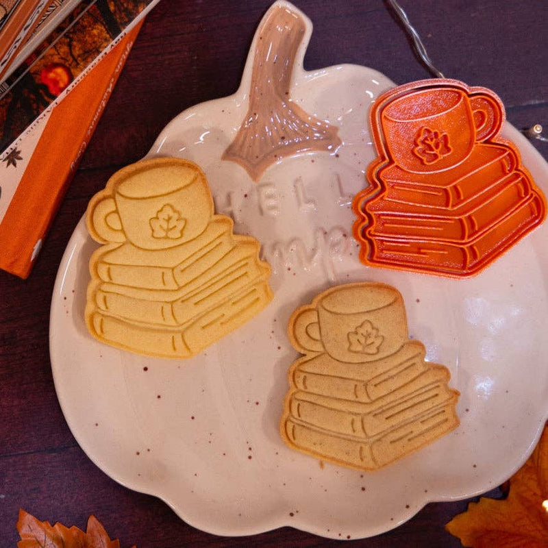 Tagliabiscotti Libri e Tazza – Autunno accogliente & cocooning