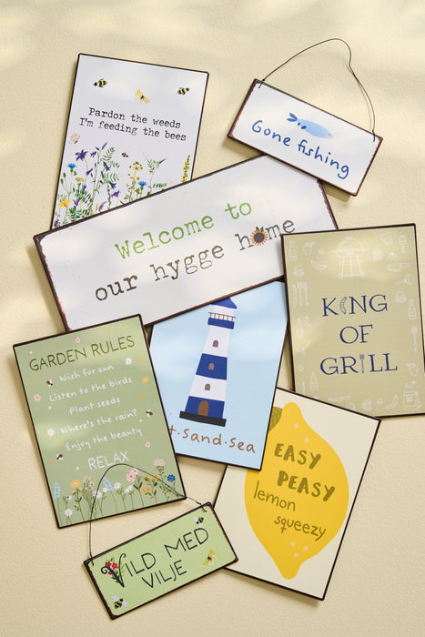 Targa Decorativa in Metallo “Welcome to Our Hygge Home” Ib laursen