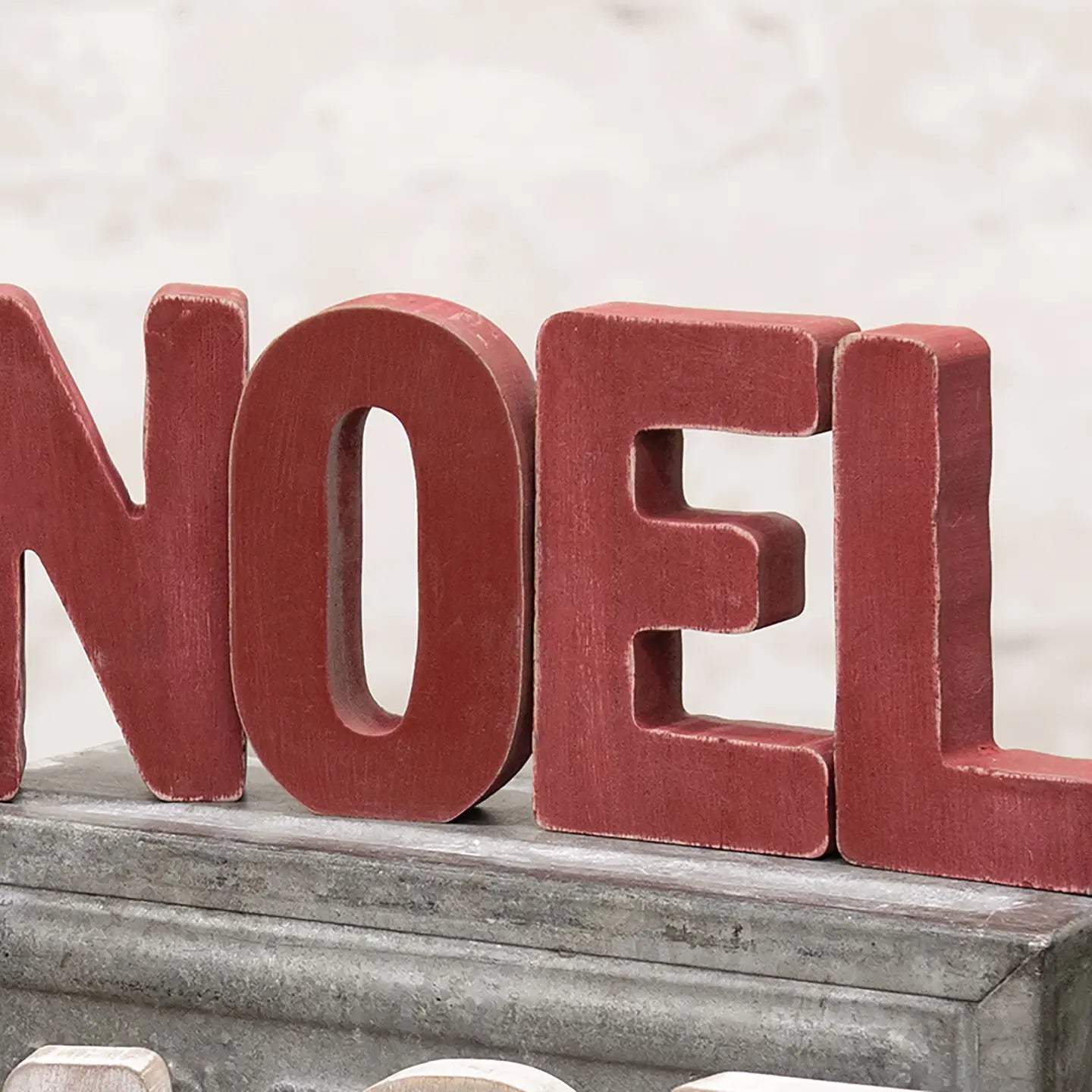 Scritta natalizia “NOEL” in legno – Set 4 lettere decorative rosse