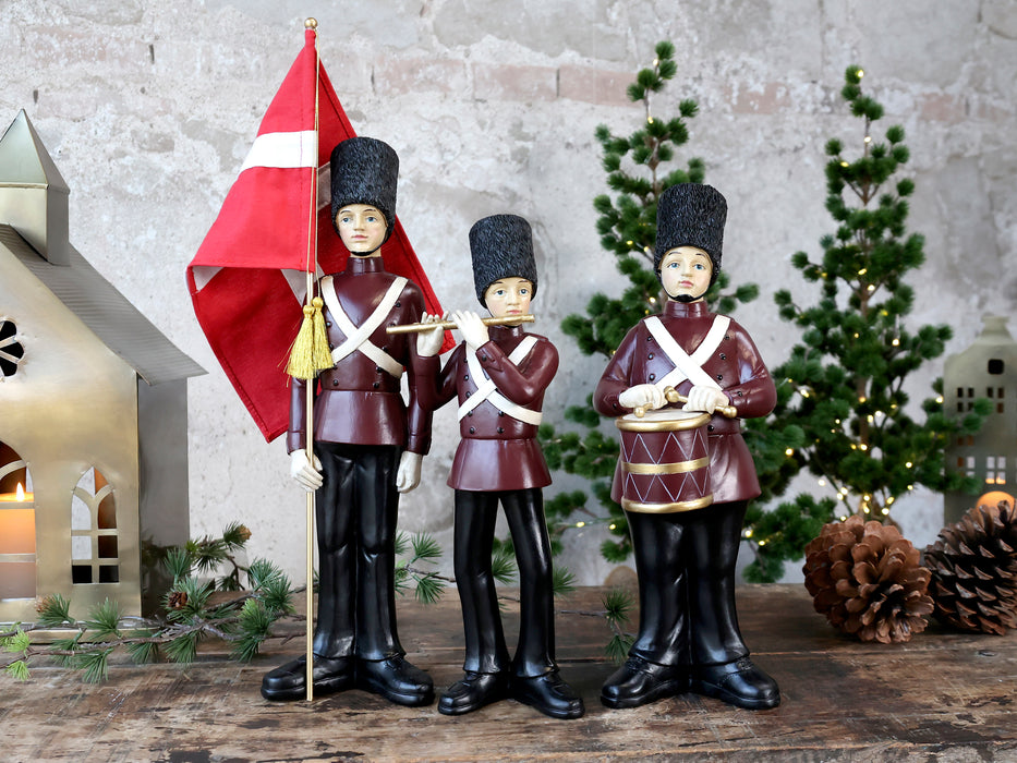 Orchestra Natalizia in Resina Dipinta a Mano – Chic Antique