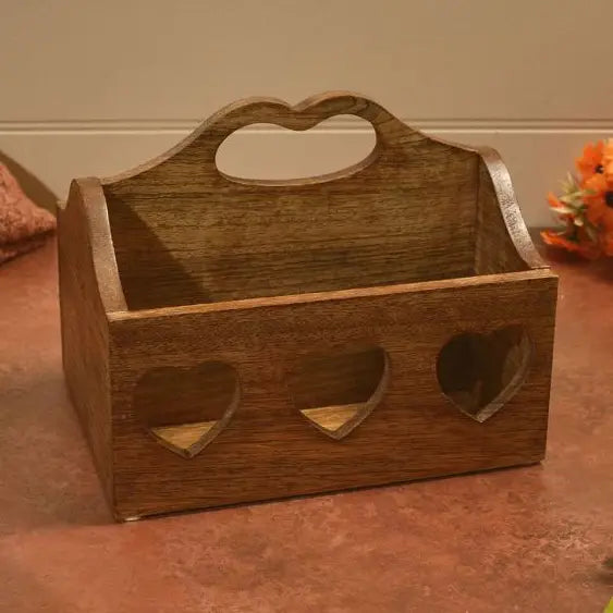 Portaoggetti in legno di mango con cuori 23 x 18 x H 20 cm