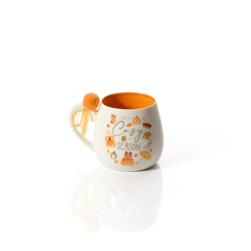 Tazza Mug Autunnale in Ceramica "Cosy Season" con Pompom Arancione