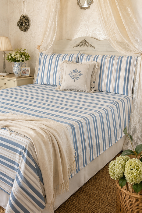 Completo Letto Matrimoniale in Cotone 100% a Righe Blu, Bianco e Panna