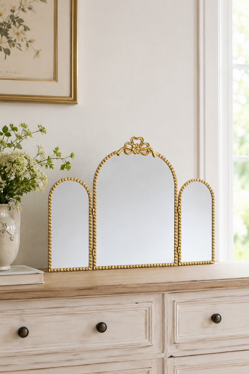 Specchio Tris ad Arco Dorato con Fiocco Nodo d'Amore Blanc Mariclò