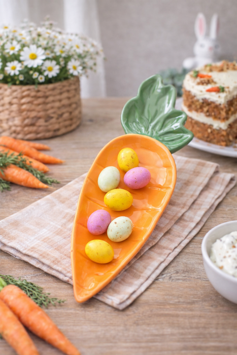 Piatto Decorativo a Forma di Carota – 27,3 cm