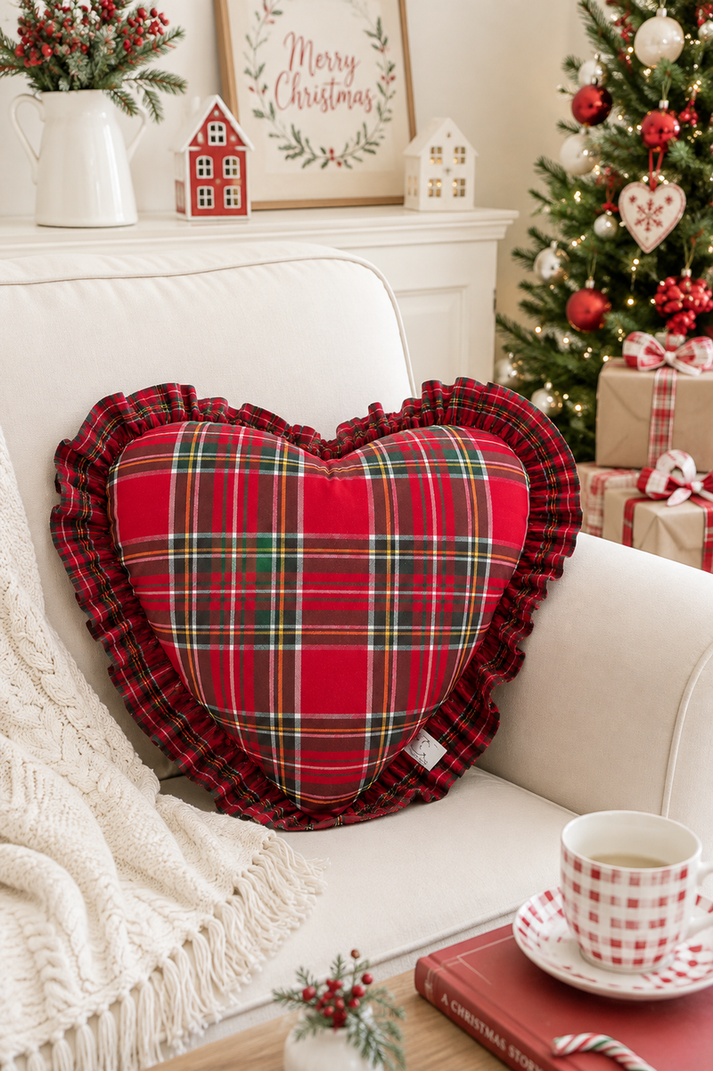 Federa Cuscino Cuore Scozzese Rosso con Volant