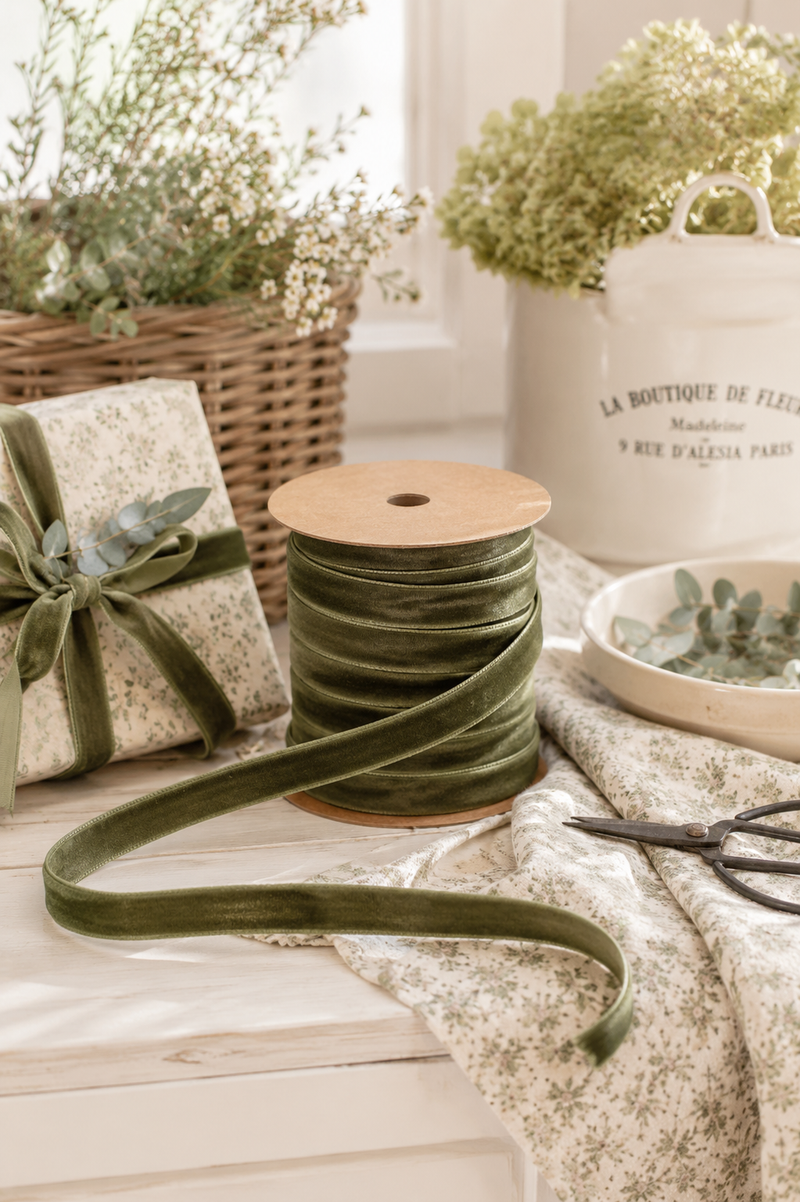 Nastro in Velluto Verde Muschio 10 m – Ib Laursen