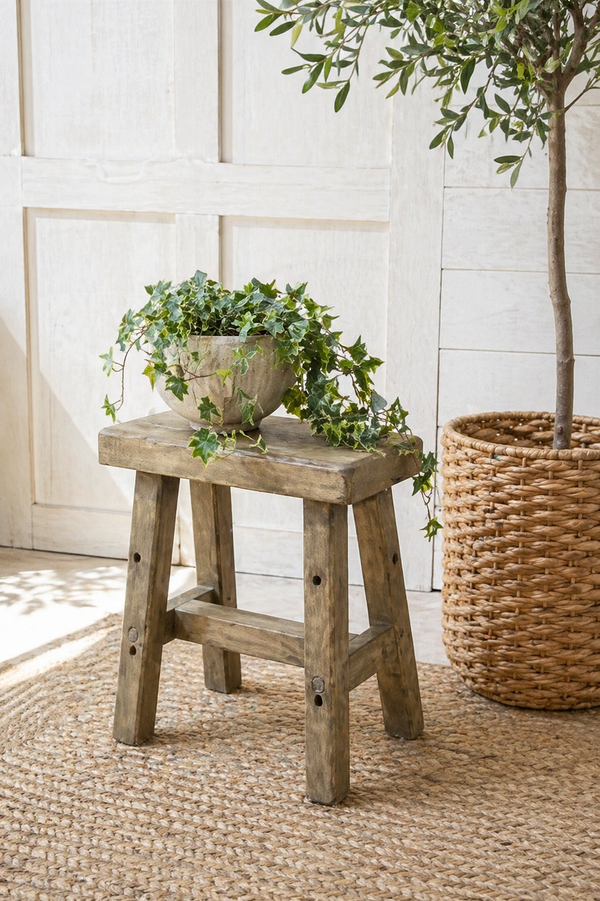 Sgabello in legno di pino H 41 cm - Chic antique