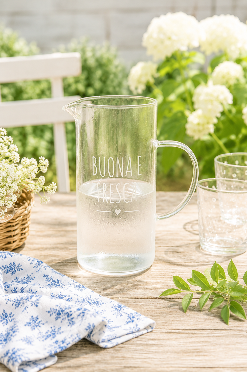 Brocca in Vetro Borosilicato 1200 ml "Buona e Fresca" Nuvole