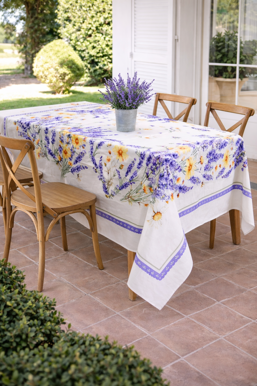 Tovaglia in Cotone Digitale Lavanda e Fiori – 140x 245 cm