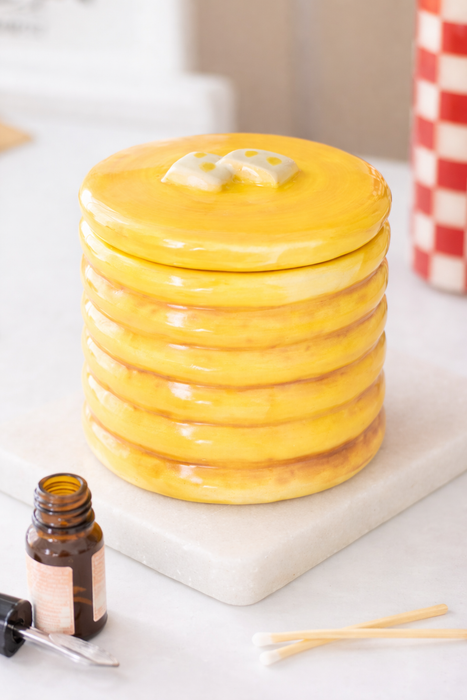 Bruciatore a olio a forma di pila di pancake