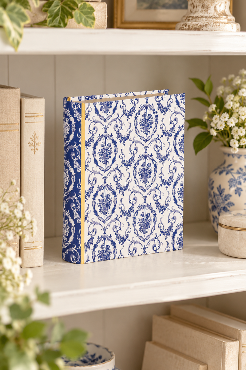 Scatola libro decorativa bianca e blu in cartone 17 x 14 x 5 cm