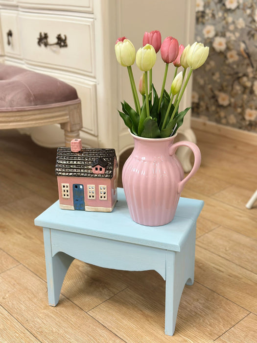 Tabouret en bois bleu