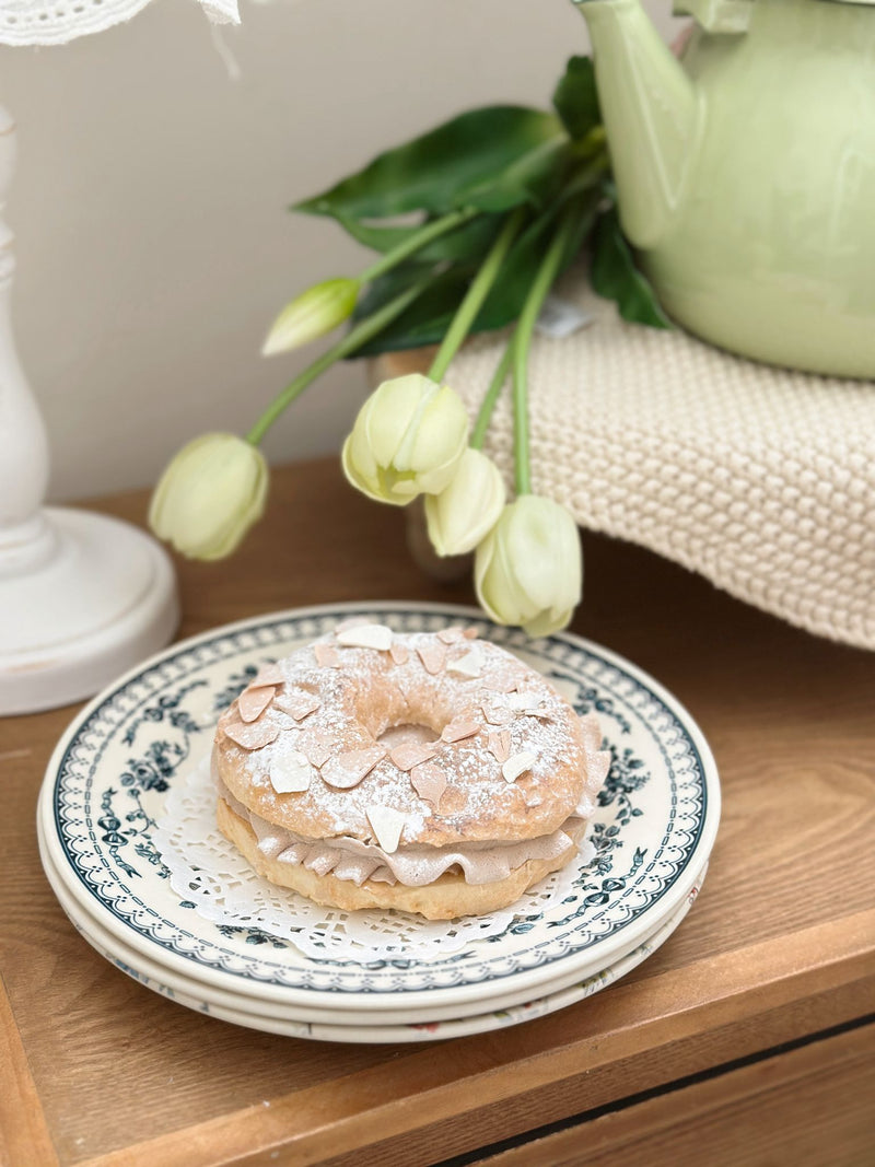 Paris Brest Almonds Fake