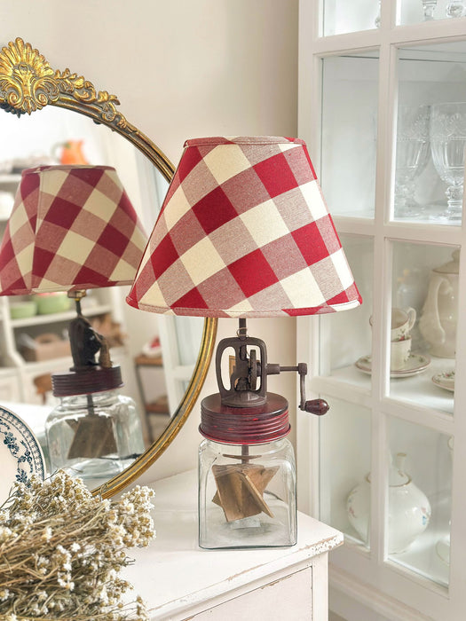 Lampada Vintage con paralume a quadri