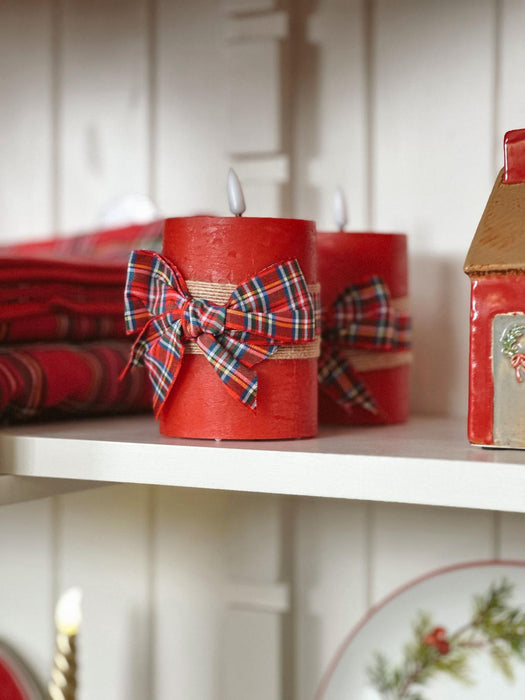 Candela Natalizia LED Rossa con Fiocco Tartan