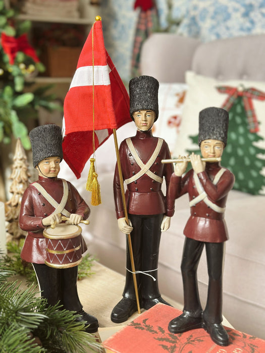 Orchestra Natalizia in Resina Dipinta a Mano – Chic Antique