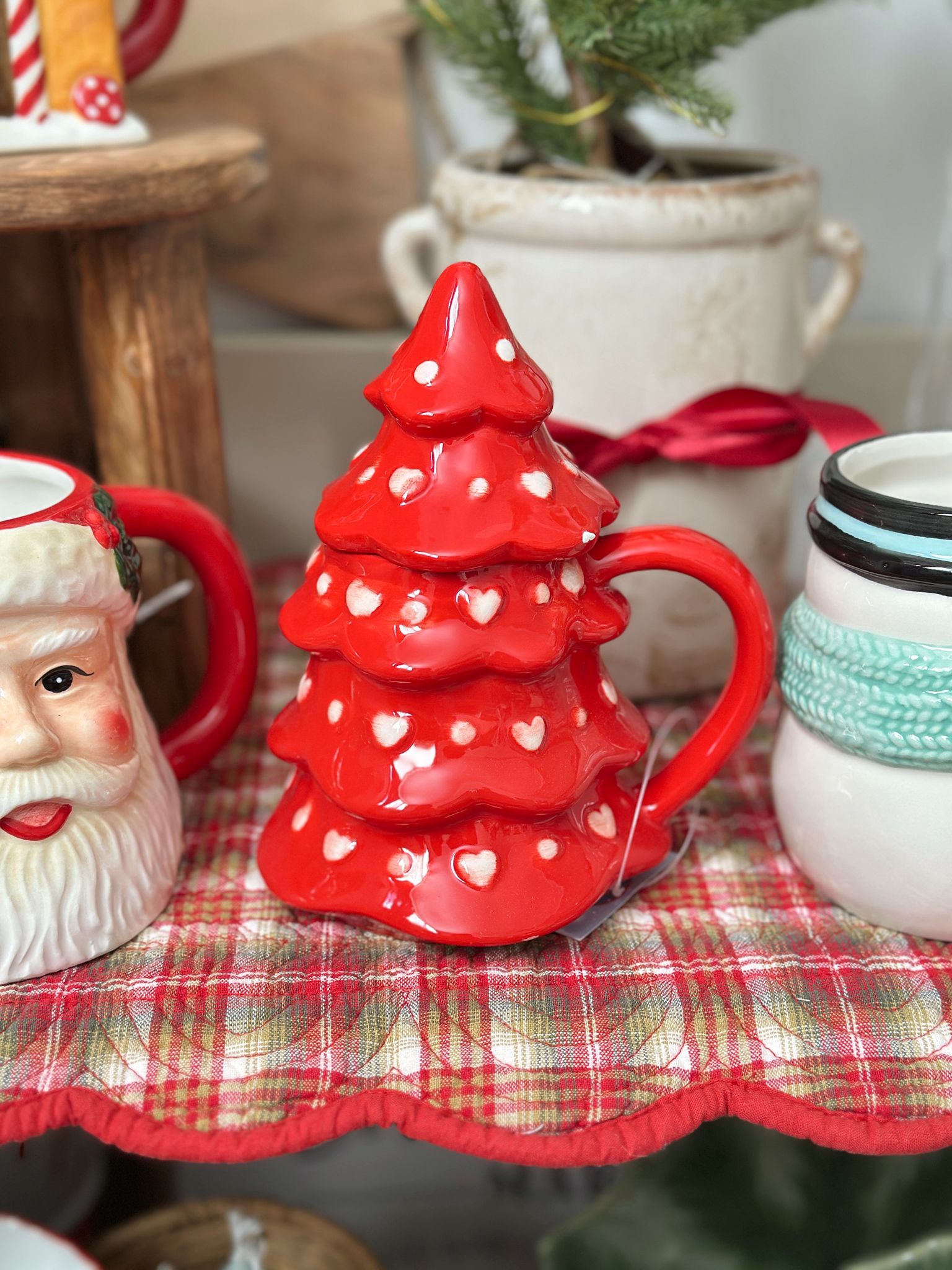 Tazza Natalizia Abete rosso con cuori