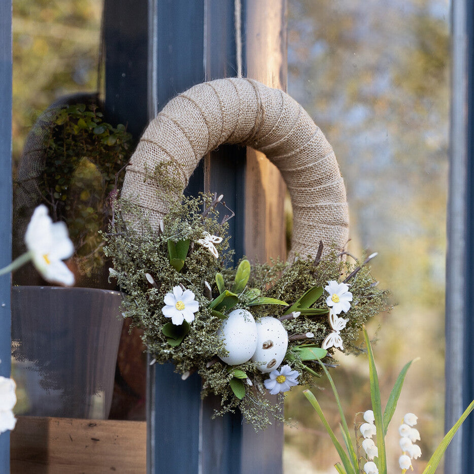 Corona in iuta pasquale con fiori e uova - Arredo Casa da Sogno