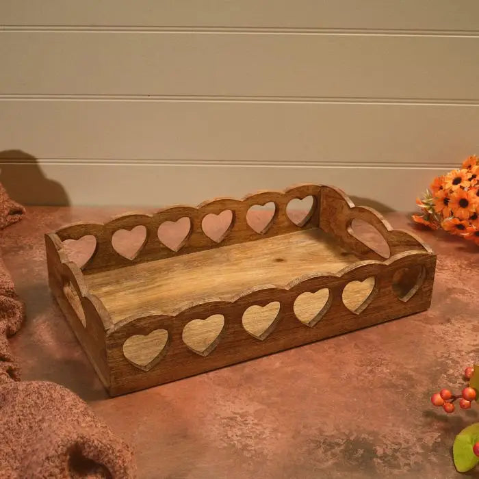 Vassoio rettangolare in legno di mango con cuori 40 x 25 x H 8 cm