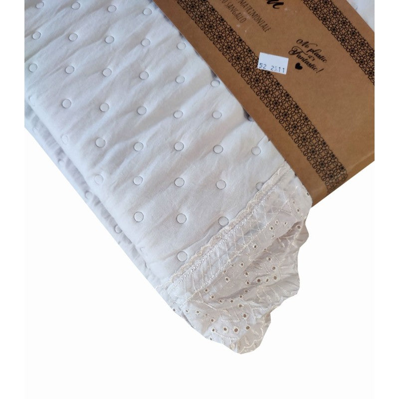 Trapunta Matrimoniale Avorio in Microfibra con Pizzo San Gallo 260×260 cm Lovely Sahabby (